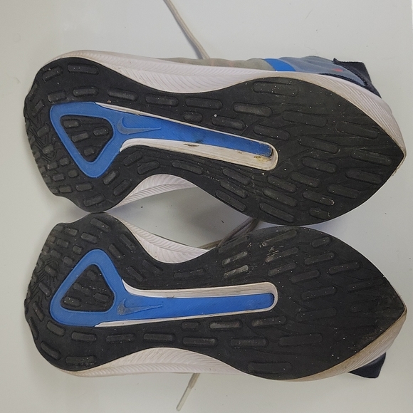 Pair of Nike EXP-X14 - Picture 2 of 3